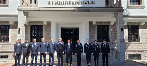Polis Haftasında Emniyet Mensuplarından Kaymakamımız Sn. Dr. Nuri Mehmetbeyoğlu'na Anlamlı Ziyaret